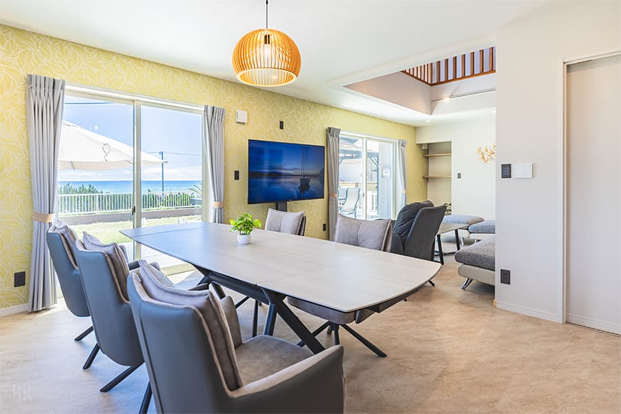 Spacious Interior Accommodating Up to 12 Guests