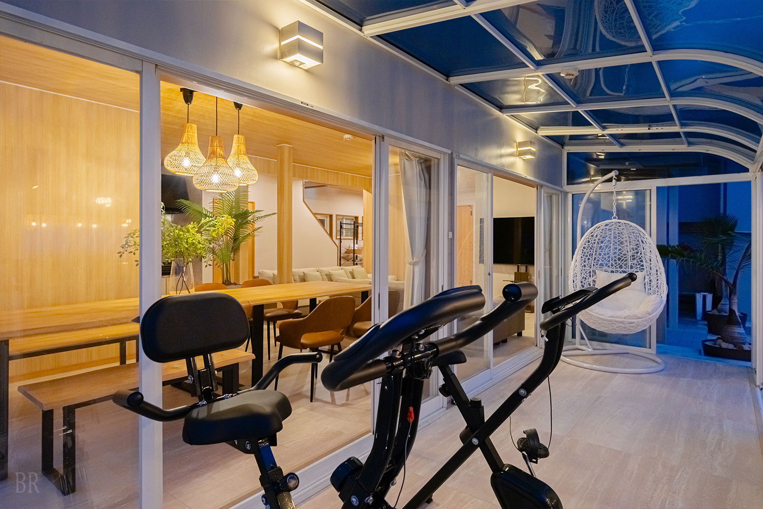 Private Accommodation Space for Up to 16 Guests